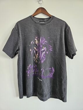 KARMAGAWA Mens Size Large T Shirt  Wolf Gray Purple